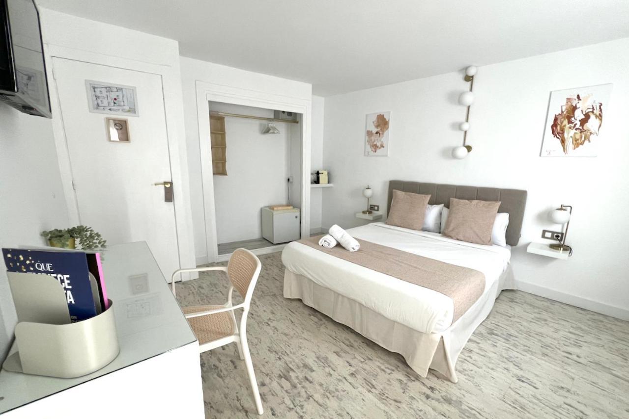 Aldara Sitges Hotel Bagian luar foto