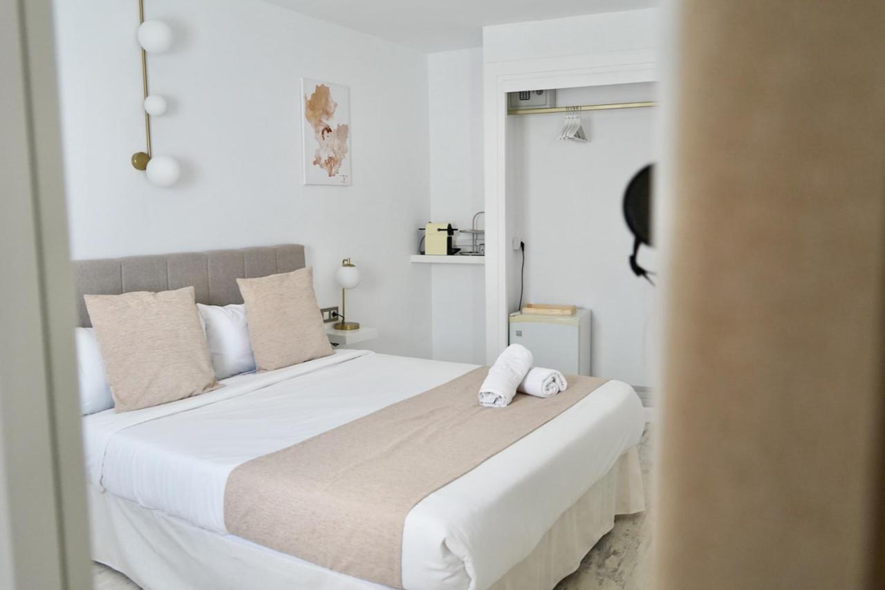 Aldara Sitges Hotel Bagian luar foto